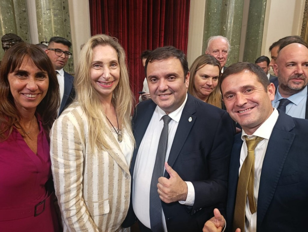 Los libertarios tucumanos festejaron la reforma laboral en Diputados: 