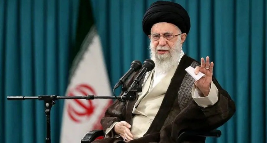 Alí Jamenei advierte a EE.UU.: una agresión desatará una 