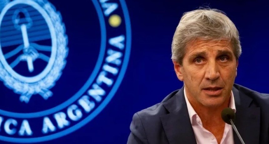 Pago al FMI: Caputo aclara que la compra de DEGs a EE.UU. fue una "operaci&oacute;n com&uacute;n" a valor de mercado