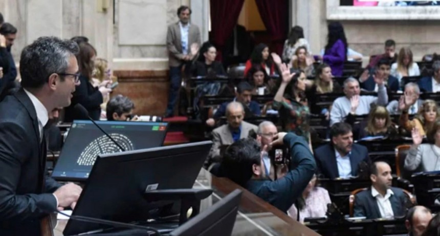 Ley Penal Juvenil: el oficialismo avanza con la baja de imputabilidad a 14 a&ntilde;os y la oposici&oacute;n denuncia "marketing"