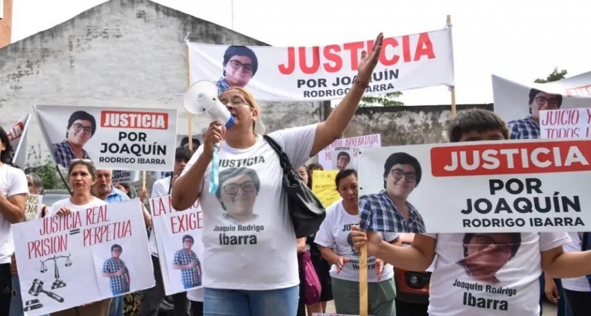 "Marchamos para pedir justicia": la familia de Joaqu&iacute;n Ibarra exigi&oacute; avances en la causa al cumplirse un mes del homicidio