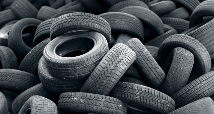 El Gobierno nacional cedi&oacute; neum&aacute;ticos decomisados a Tucum&aacute;n para reforzar la flota policial