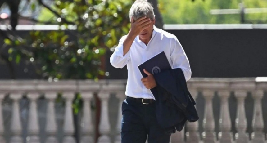 Denuncian penalmente a Luis Caputo por "manipulaci&oacute;n" del INDEC y violaci&oacute;n del secreto estad&iacute;stico