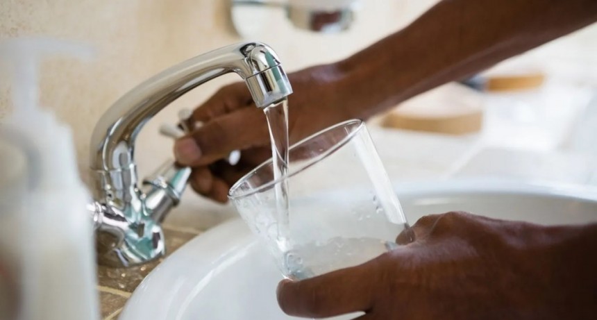 Confirman aumento del 12% en la tarifa de agua en Tucum&aacute;n: el 80% pagar&aacute; unos $3.000 m&aacute;s