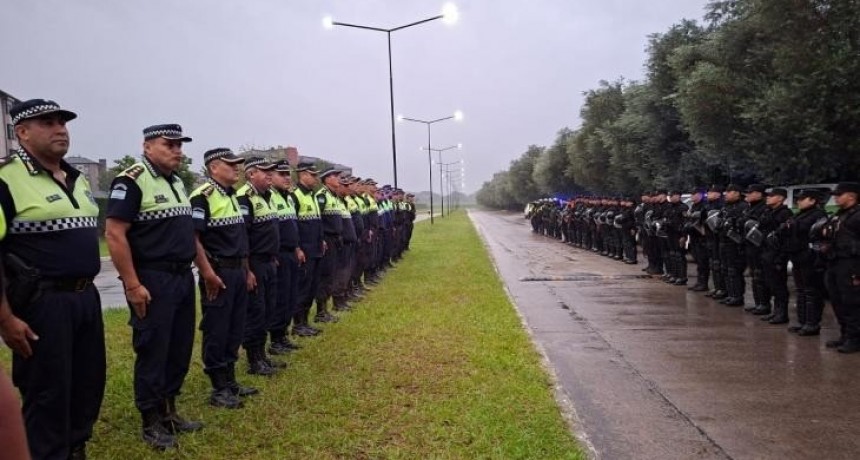 Operativo de Carnaval: 22 patrulleros, 15 motos y el doble de efectivos recorren los barrios