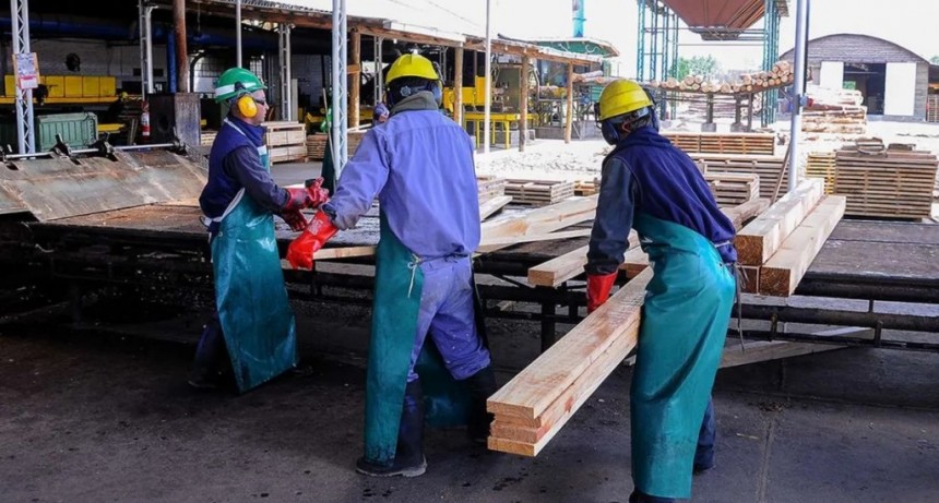 Claves de la reforma laboral tras su paso por Diputados: indemnizaciones, convenios por empresa y el nuevo régimen para plataformas
