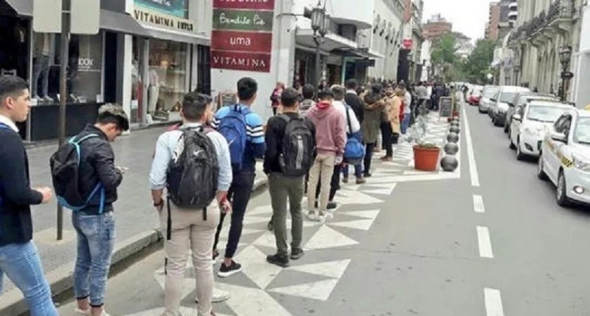 Mercado laboral en Tucum&aacute;n: 45.000 personas buscan trabajo sin &eacute;xito y la subocupaci&oacute;n afecta al 16,4% de los ocupados