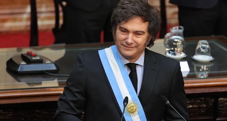 Milei llega al Congreso con tres leyes aprobadas y un peronismo en crisis: "La hegemon&iacute;a no se proclama, se ejerce"