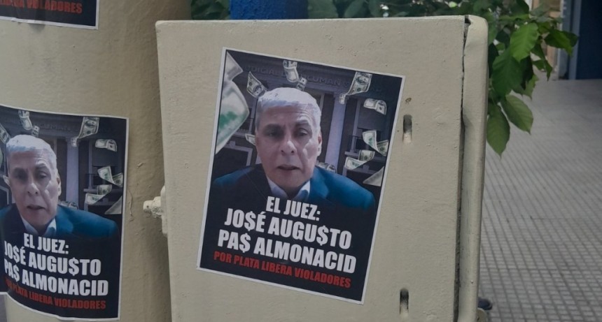 Escraches an&oacute;nimos contra el juez Paz Almonacid por el sobreseimiento a los jugadores de V&eacute;lez