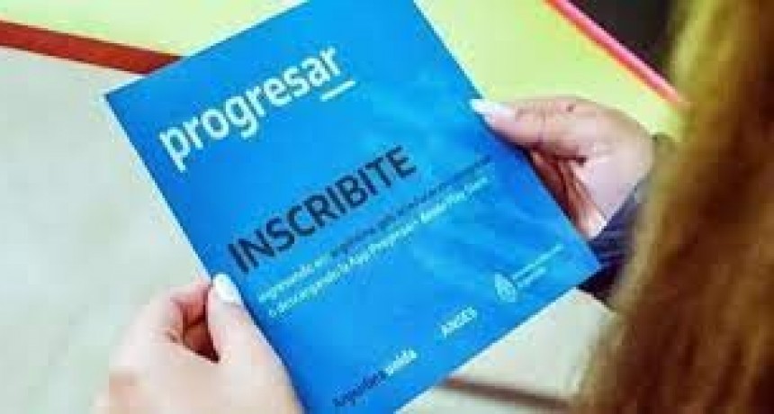 El Ministerio de Educación abrió la inscripción 2023 a las Becas Progresar