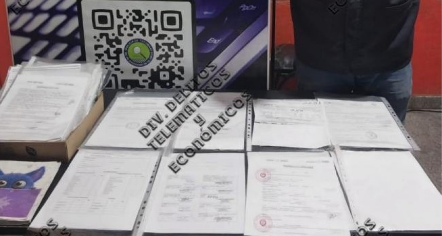 Secuestran fichas médicas y documentos truchos que vendían en Facebook