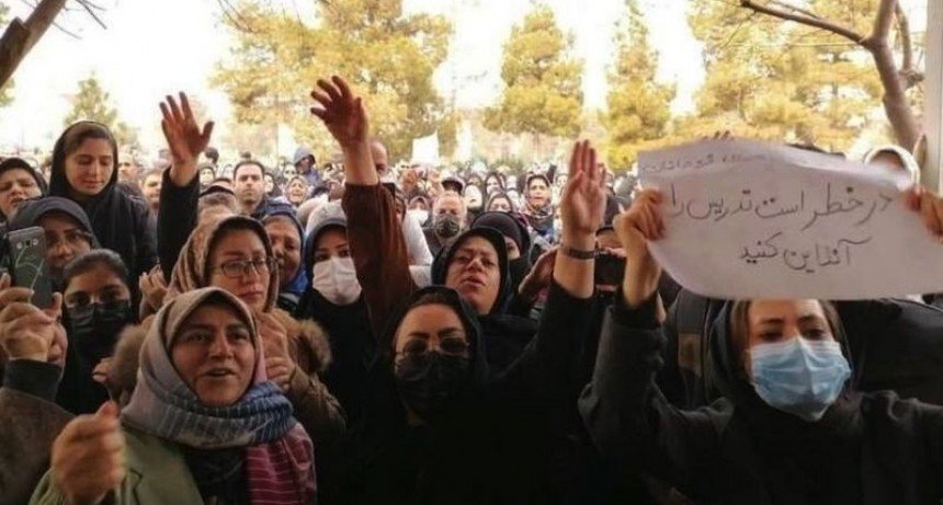 650 niñas fueron envenenadas por gas tóxico en Irán