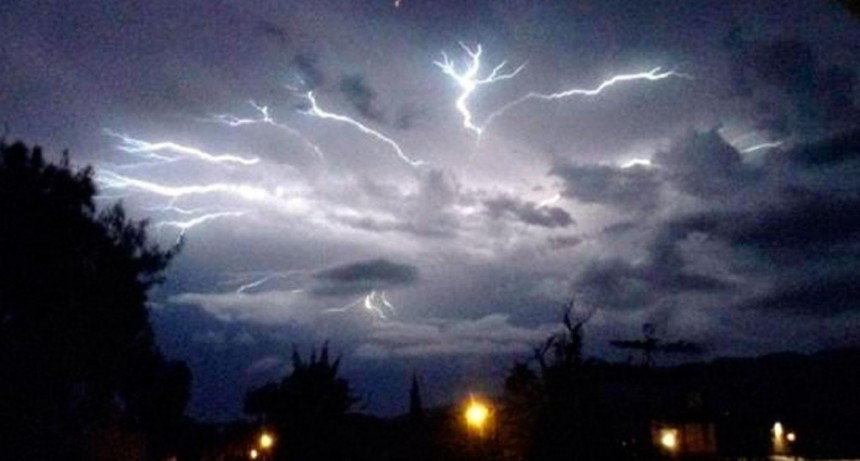 Alerta amarilla para la provincia por tormentas fuertes