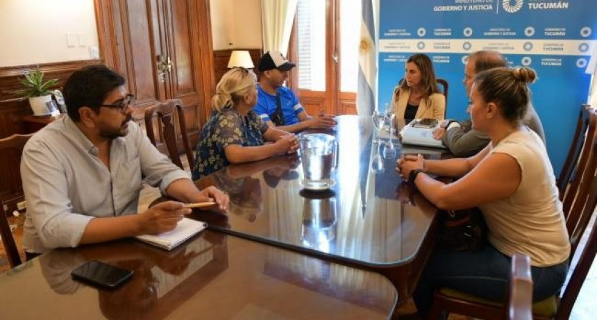 El Gobierno se reunió con damnificados por las subas en planes de ahorro
