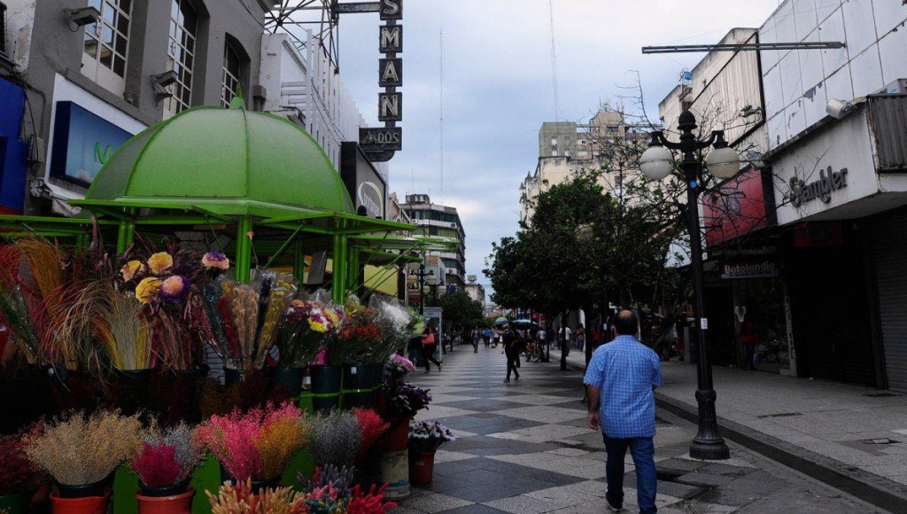 Clima: en Tucumán se espera una jornada agradable con lloviznas por la tarde