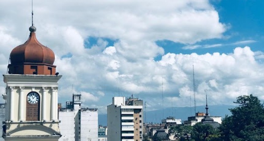Clima: este viernes se presentar&aacute; mayormente nublado con algunas precipitaciones en Tucum&aacute;n