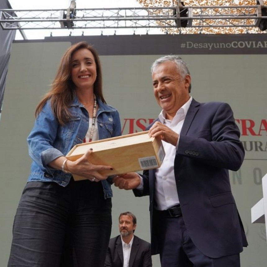 Villarruel calific&oacute; a Mendoza como &ldquo;la provincia de la libertad&rdquo; y se reuni&oacute; con Cornejo