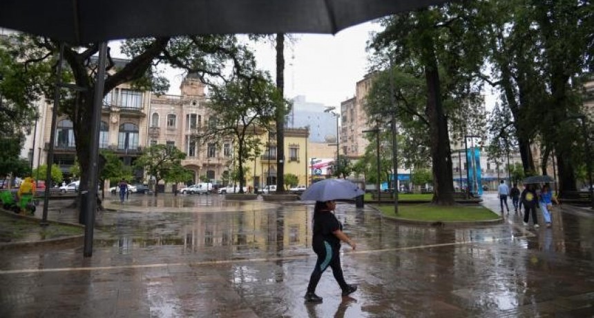Desde anoche cayeron m&aacute;s de 60 mil&iacute;metros en toda la Provincia