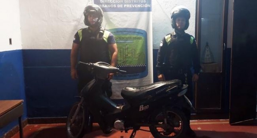 Personal policial recuper&oacute; una motocicleta robada mientras realizaba recorridos preventivos