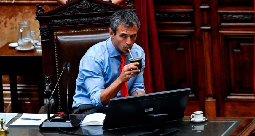 Menem contra Kicillof: &ldquo;No es parte de la soluci&oacute;n de la Argentina, sino del problema&rdquo;