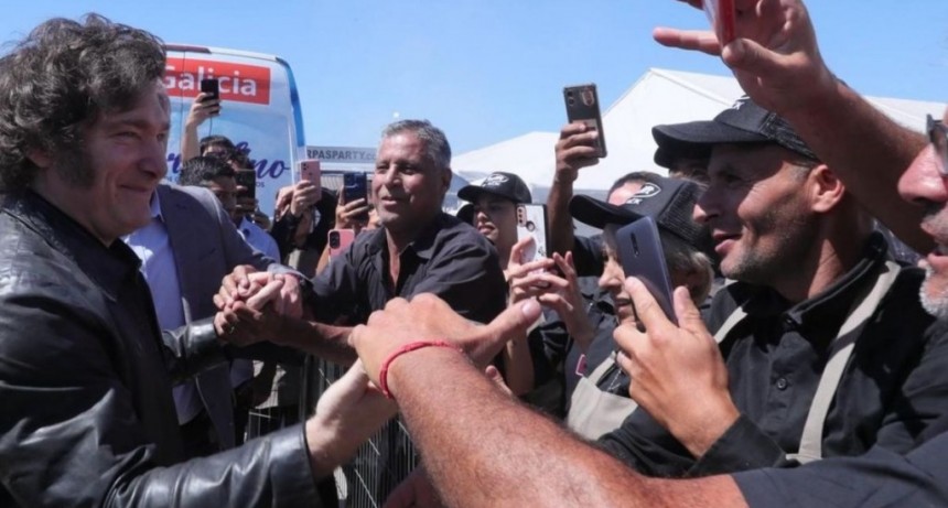 Milei en ExpoAgro: adelant&oacute; cu&aacute;ndo podr&iacute;a levantarse el cepo y devel&oacute; la inflaci&oacute;n de febrero