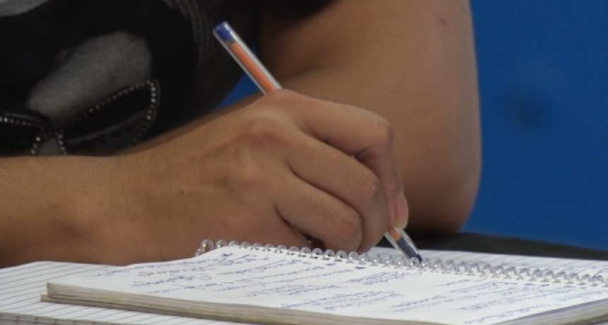 Vecinos de barrios de la periferia podr&aacute;n acceder a asesor&iacute;as profesionales gratuitas