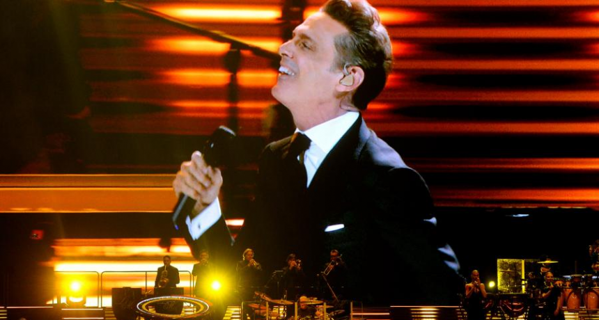 C&oacute;mo fue la exclusiva cena de gala de Luis Miguel en La Rural