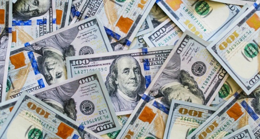 El blue y el MEP cerraron por debajo de los $1.000 y el CCL se acerca a cruzarlo