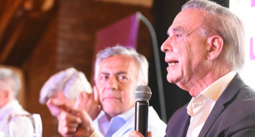 Congreso: Pichetto defendi&oacute; el aumento del 30% a los legisladores