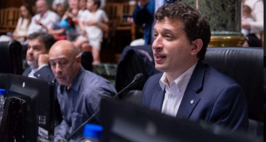Presentaron un proyecto de ley para exigir que representantes legislativos tengan t&iacute;tulo secundario