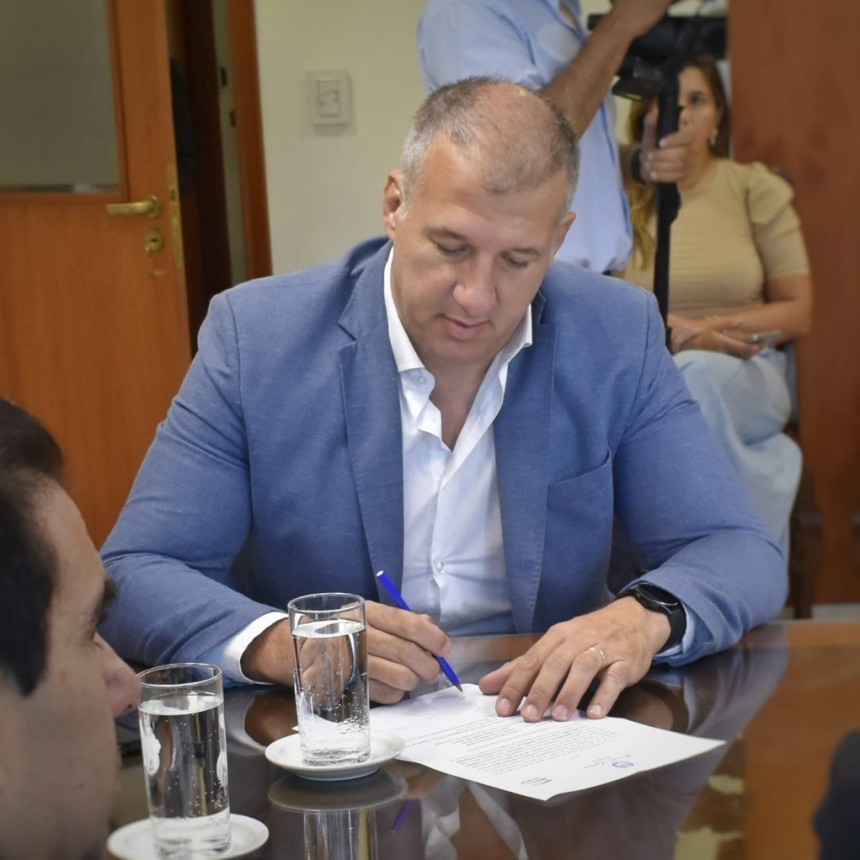 Macome propone un marco legal para avanzar con la reforma pol&iacute;tica 