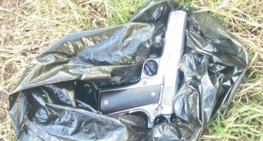Secuestran una pistola tras una persecuci&oacute;n
