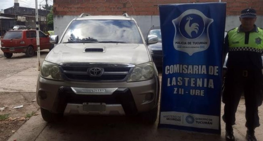 Recuperan una camioneta y tres celulares robados