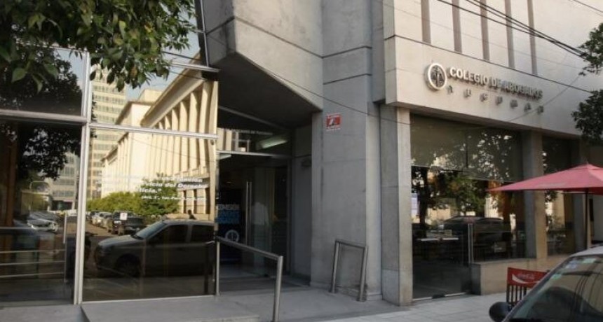 El Colegio de Abogados de Tucum&aacute;n presentar&aacute; ante la Legislatura pedido de juicio pol&iacute;tico a una fiscal y a una jueza penal.?
