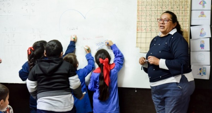 Hoy y ma&ntilde;ana las clases ser&aacute;n normales en los establecimientos educativos de la Municipalidad capitalina
