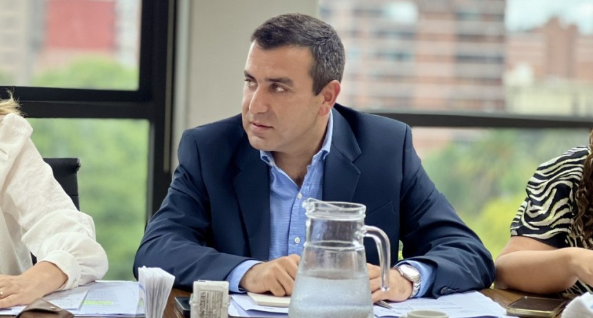Romano Norri propone clases virtuales para que los chicos no pierdan d&iacute;as de clases