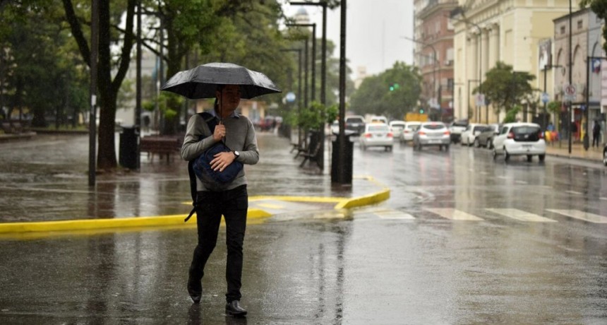 Clima: M&aacute;xima de 28&deg; y probabilidades de chaparrones para este viernes en Tucum&aacute;n.