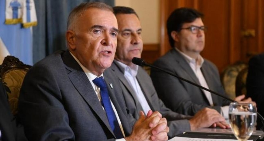 "Se har&aacute; un an&aacute;lisis exhaustivo del contrato de EDET"