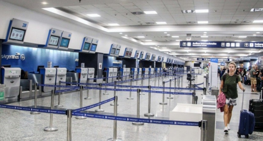 Se levant&oacute; el paro aeron&aacute;utico previsto para Semana Santa