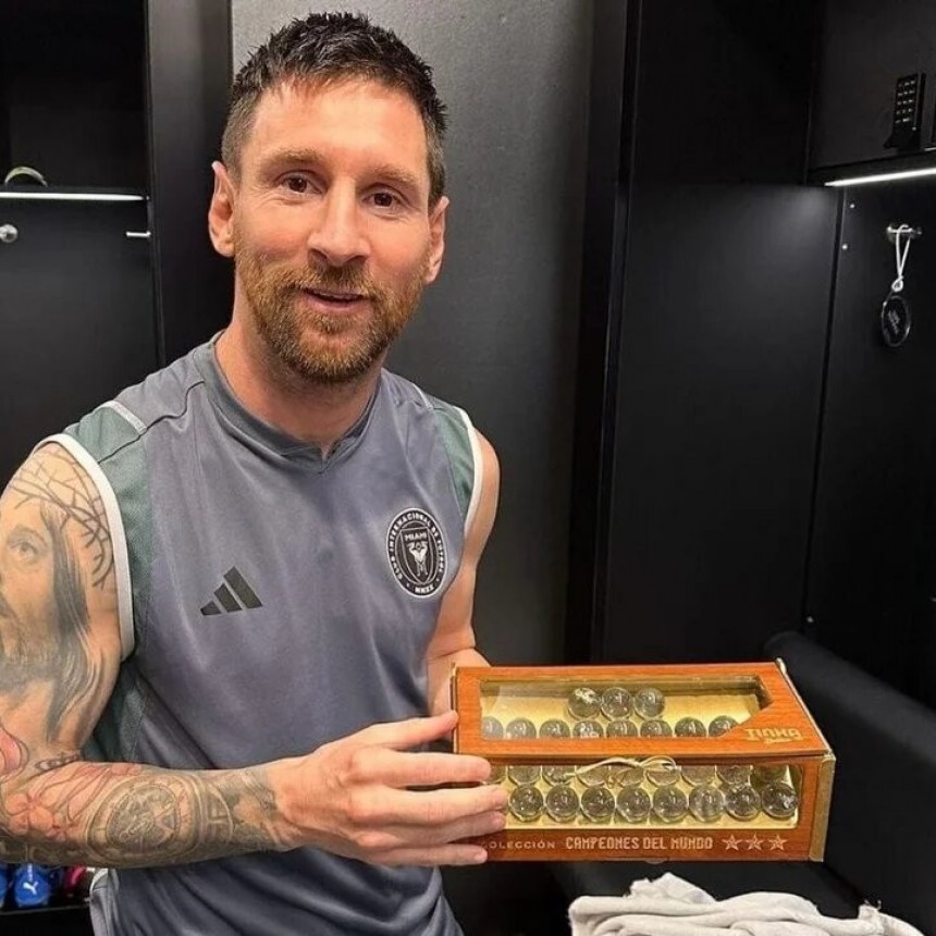 La colección de bolillas en honor a la Selección argentina que sorprendió a Messi