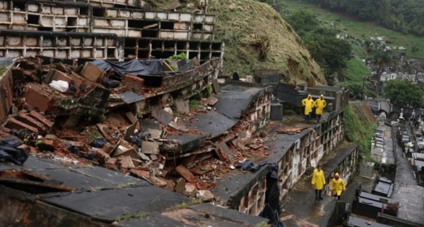 Brasil: al menos 23 personas han muerto por intensas lluvias