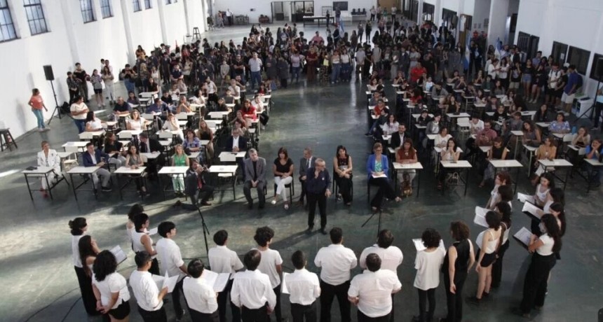 El Rector de la UNT dej&oacute; inaugurado el Ciclo Lectivo 2024 en las Escuelas Experimentales