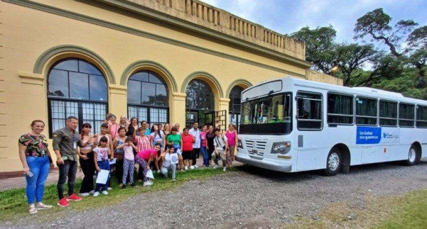 La Municipalidad lanza el servicio de Bus Tur&iacute;stico en Semana Santa