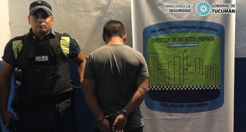 Efectivos policiales atrapan a un ladr&oacute;n luego de robarle a un menor de edad