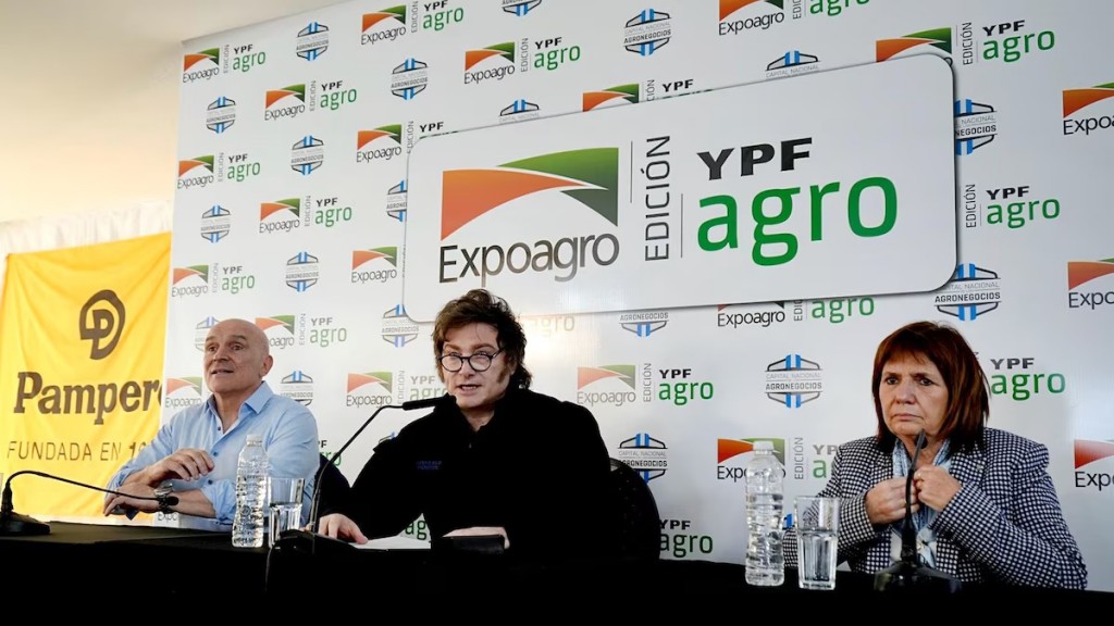 En su discurso en Expoagro, Milei respaldó a Bullrich