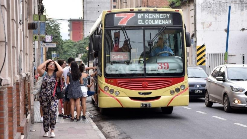 El gobernador Jaldo destacó la modernización tecnológica en el transporte público