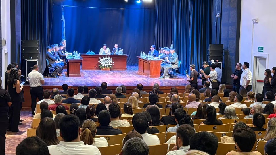 Acevedo destacó que la legislatura está preparada para debatir el DNU sobre la emergencia del transporte