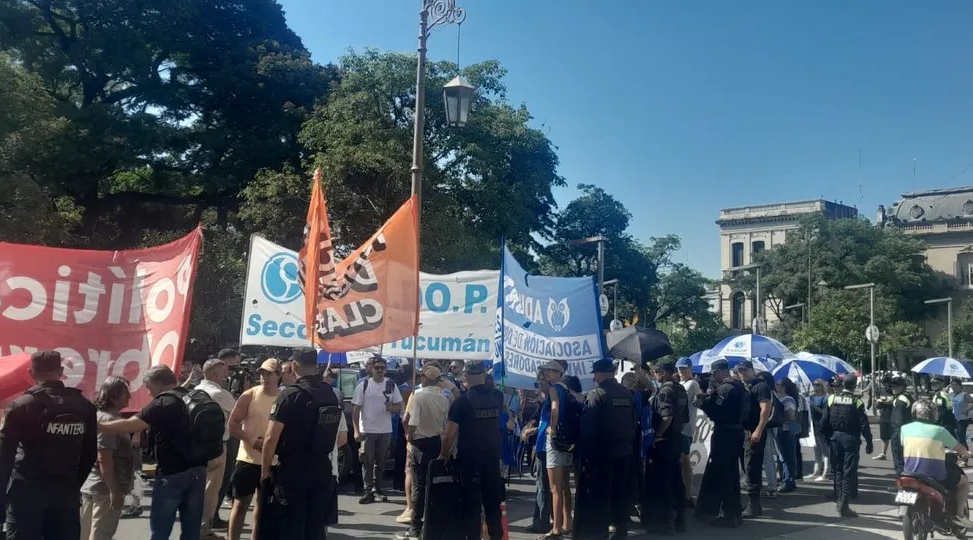 El SMN prev&eacute; tormentas severas y activa alerta naranja para gran parte de Tucum&aacute;n