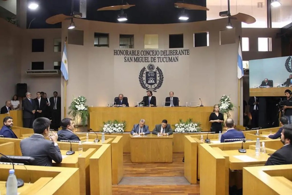 La UCR rechaza los ataques de Milei a Raúl Alfonsín