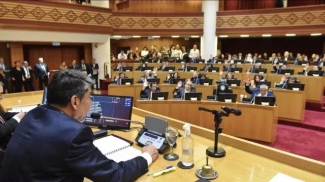 Machado asegura que hay una "escalada cruel y represiva" en Venezuela y que suman 16 los asesinatos